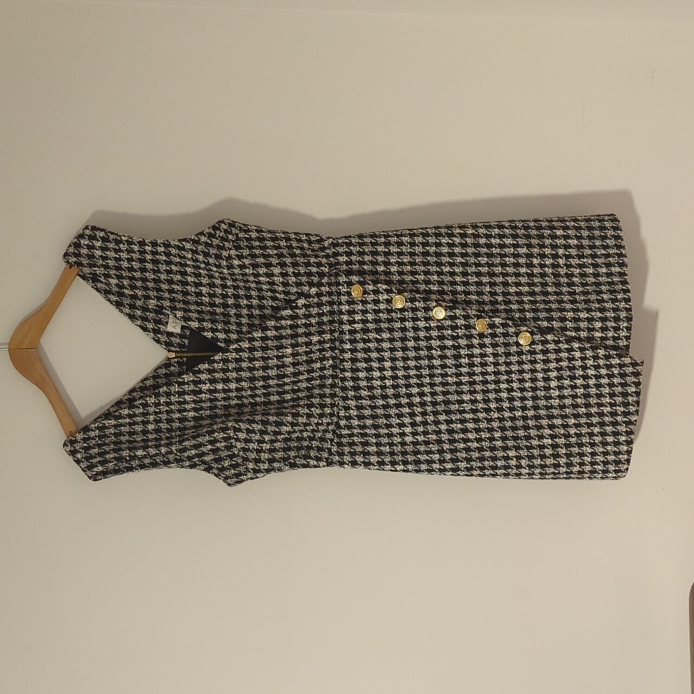 NWOT Apricot size 6 houndstooth tunic dress